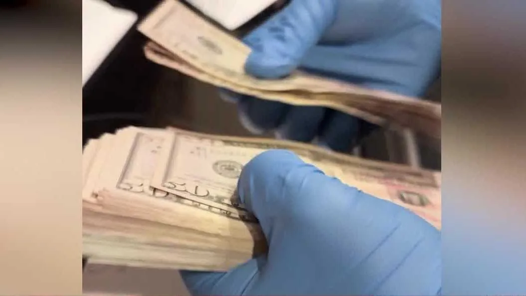 Deputies investigate a Lee County gaming arcade after raids in an illegal gambling case